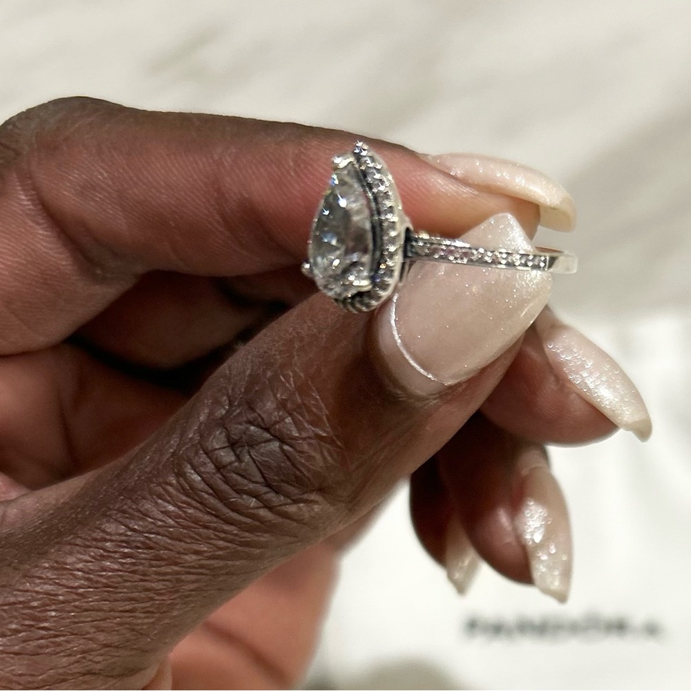 Pandora Sparkling Pear Shape Halo Ring - Picture 4 of 5